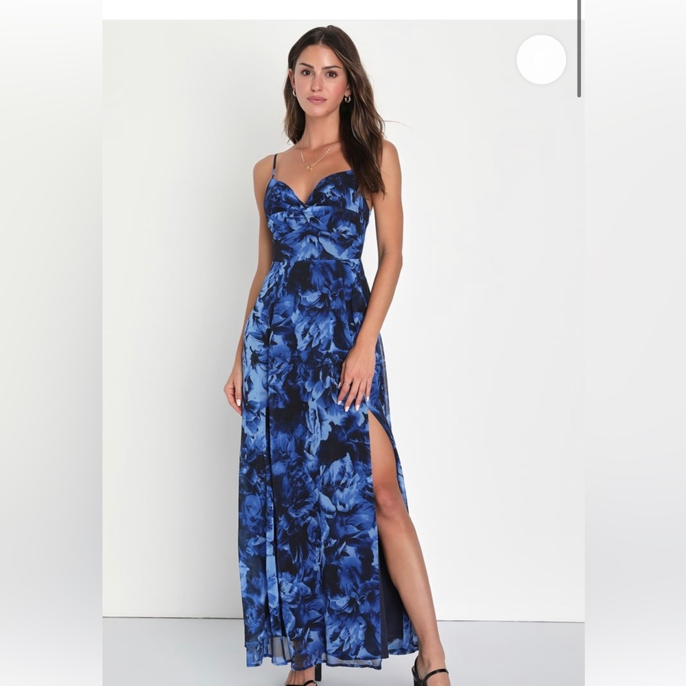 Lulu’s Front Twist Dress